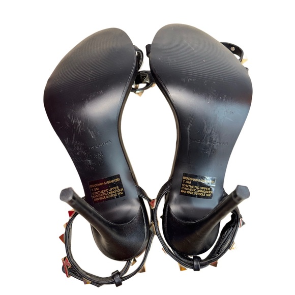 Steve Madden Bradshaw Rock Stud Stiletto Heels - Picture 4 of 5